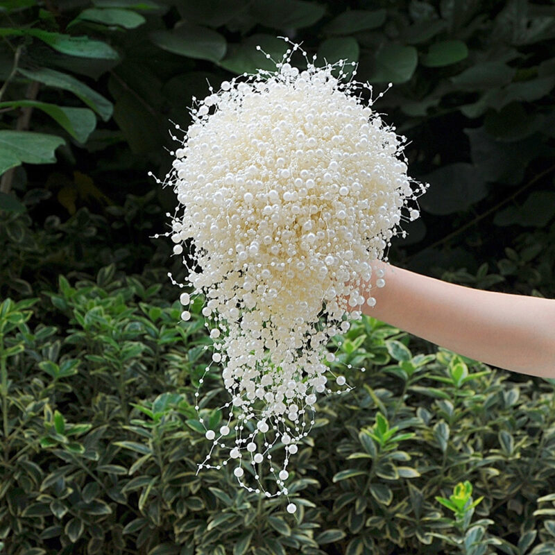 ivory cascading bridal bouquet